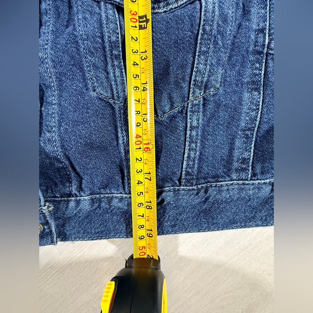 Levi's Women's  Shrunken ' 90s Trucker Jacket Dark Blue Size Small - Picture 11 of 11